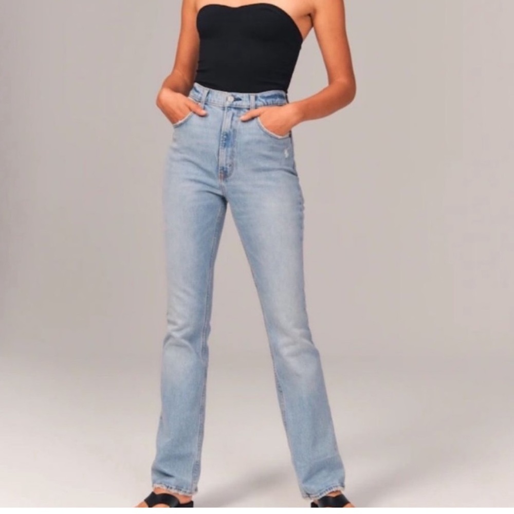 Abercrombie & Fitch The 70s Vintage Flare Ultra High Rise Jeans